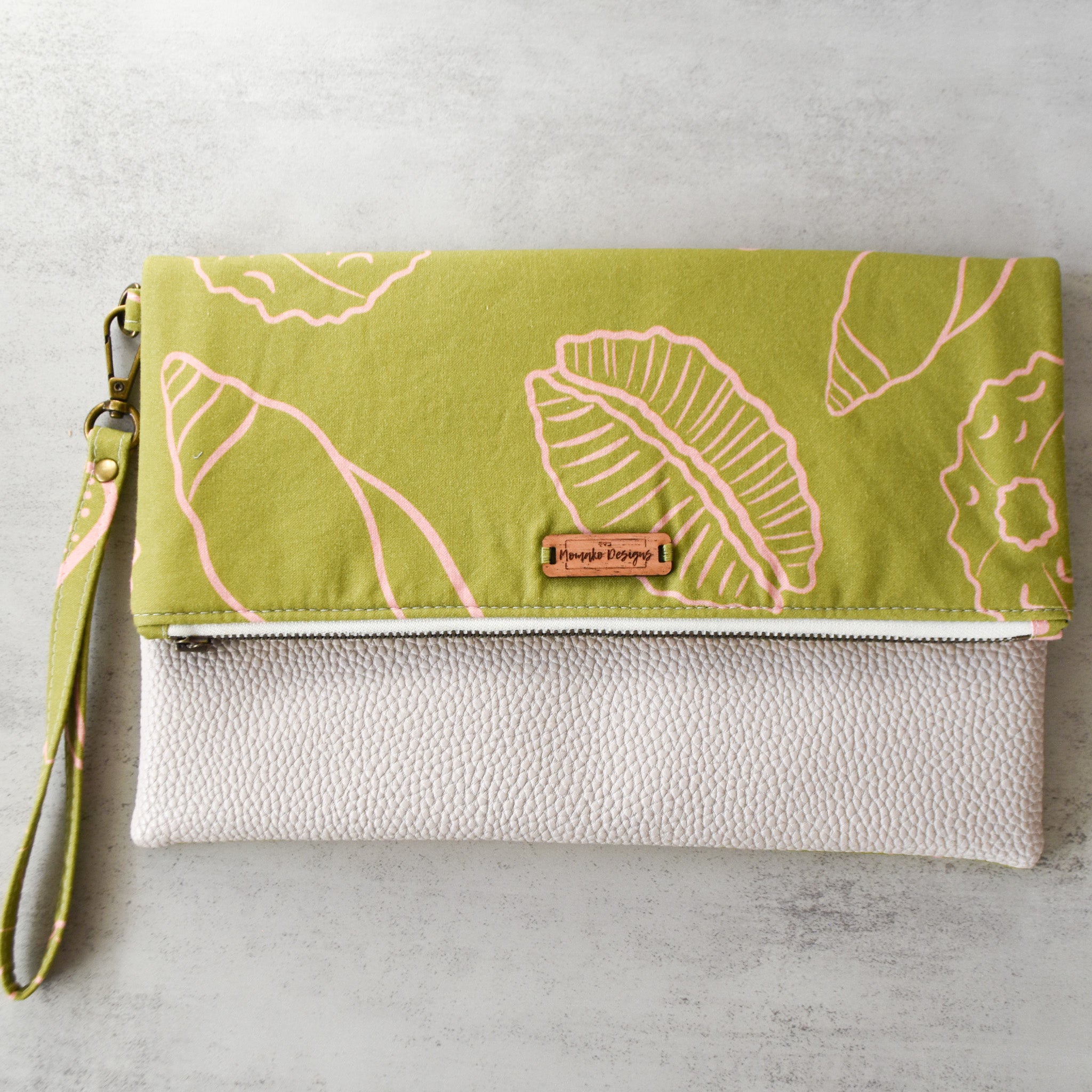 Limelight Kalalau Wristlet Bag