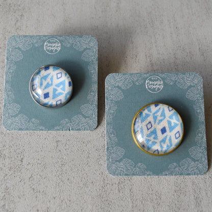 Blue Diamonds Lapel Pins