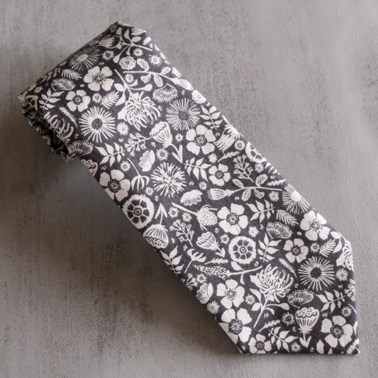 Earl Grey Blossoms Tie