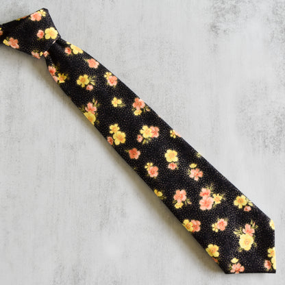 Stay Golden Tie