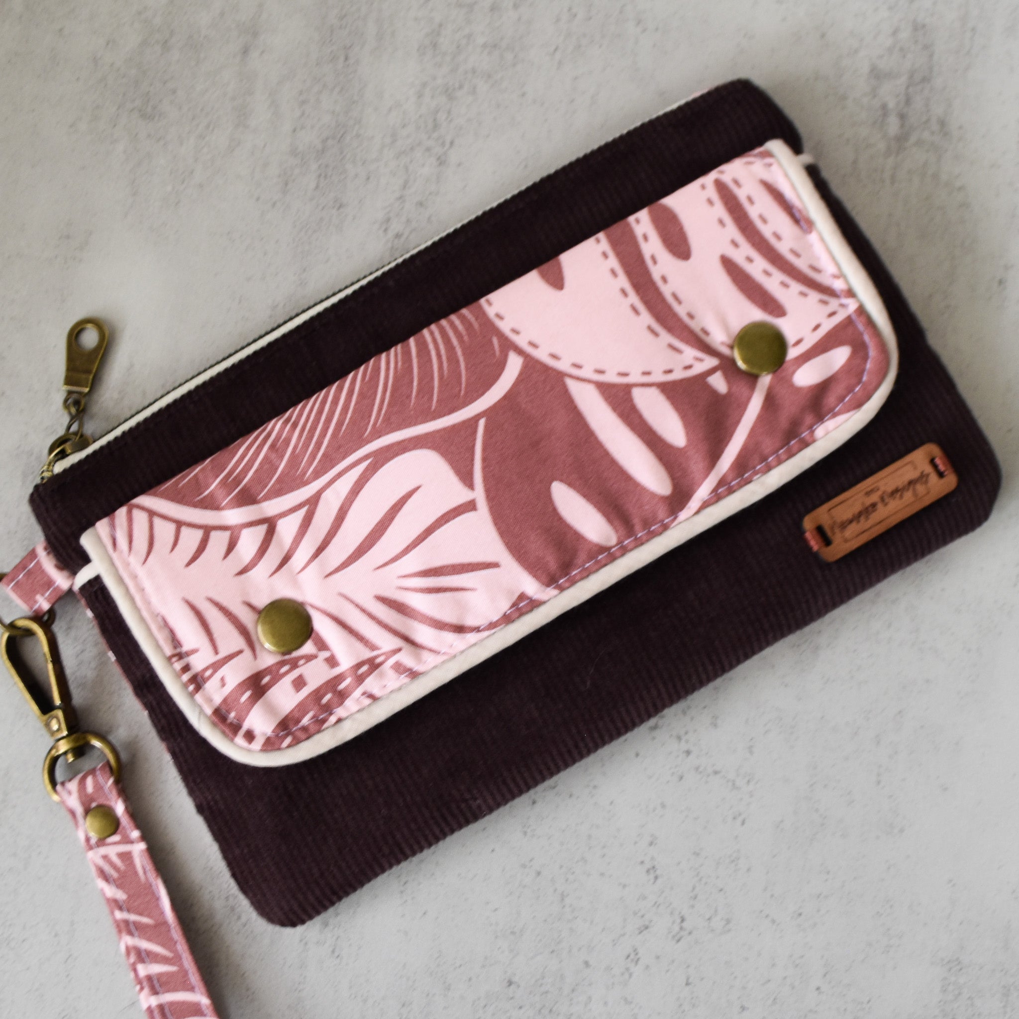 Stitchin' Aloha Kealia Clutch Wallet