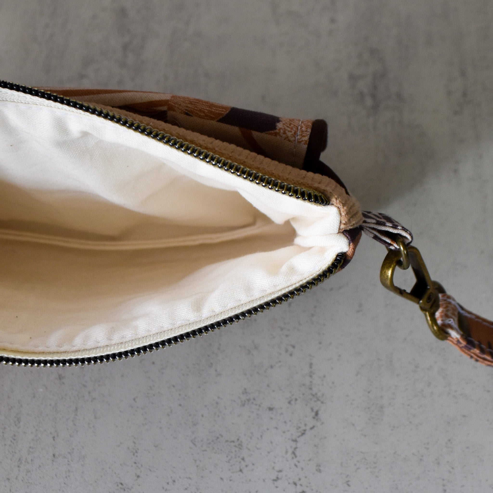 Earthwoven Kealia Clutch Wallet