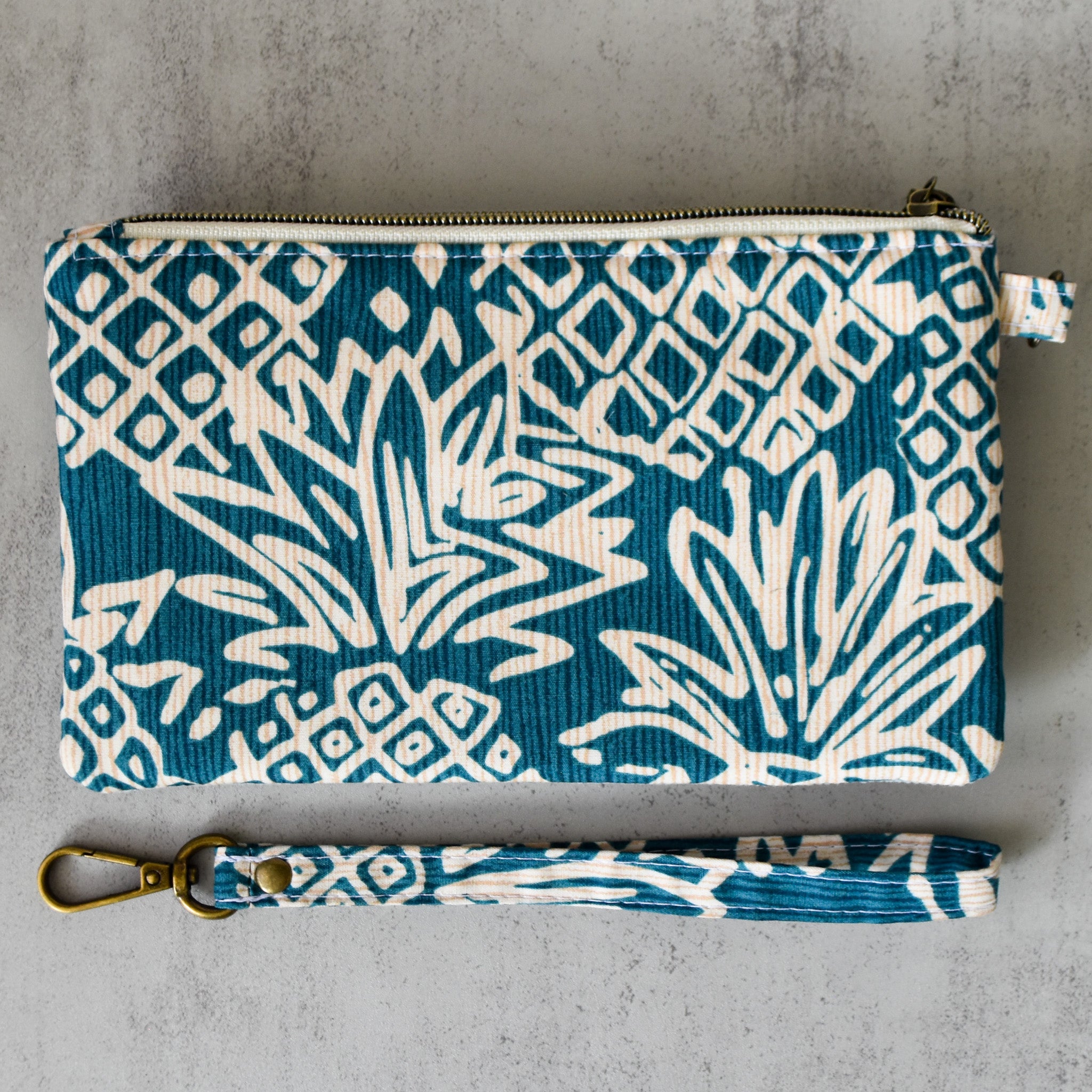 Pineapple Sketch Kealia Clutch Wallet
