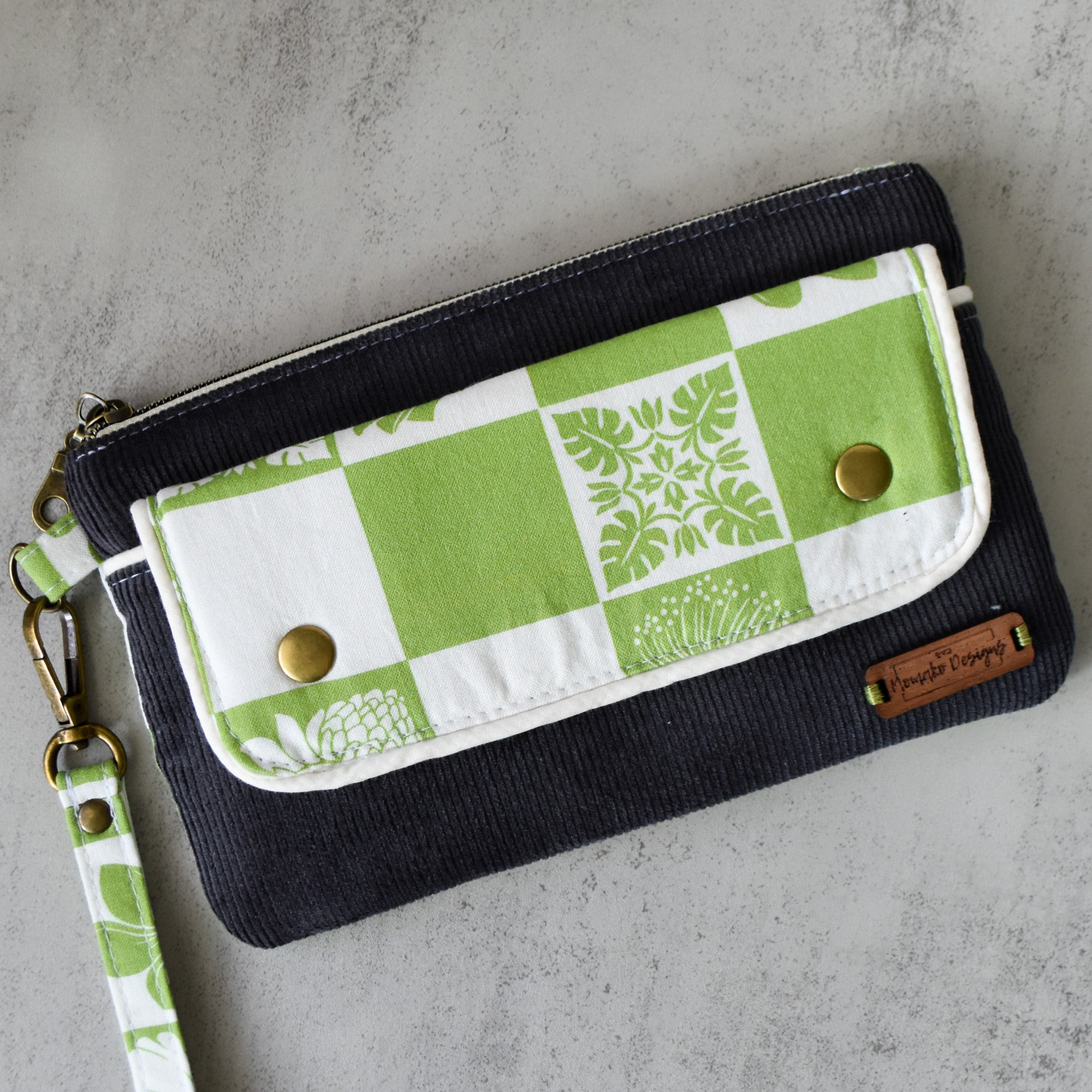 Verdant Grid Kealia Clutch Wallet