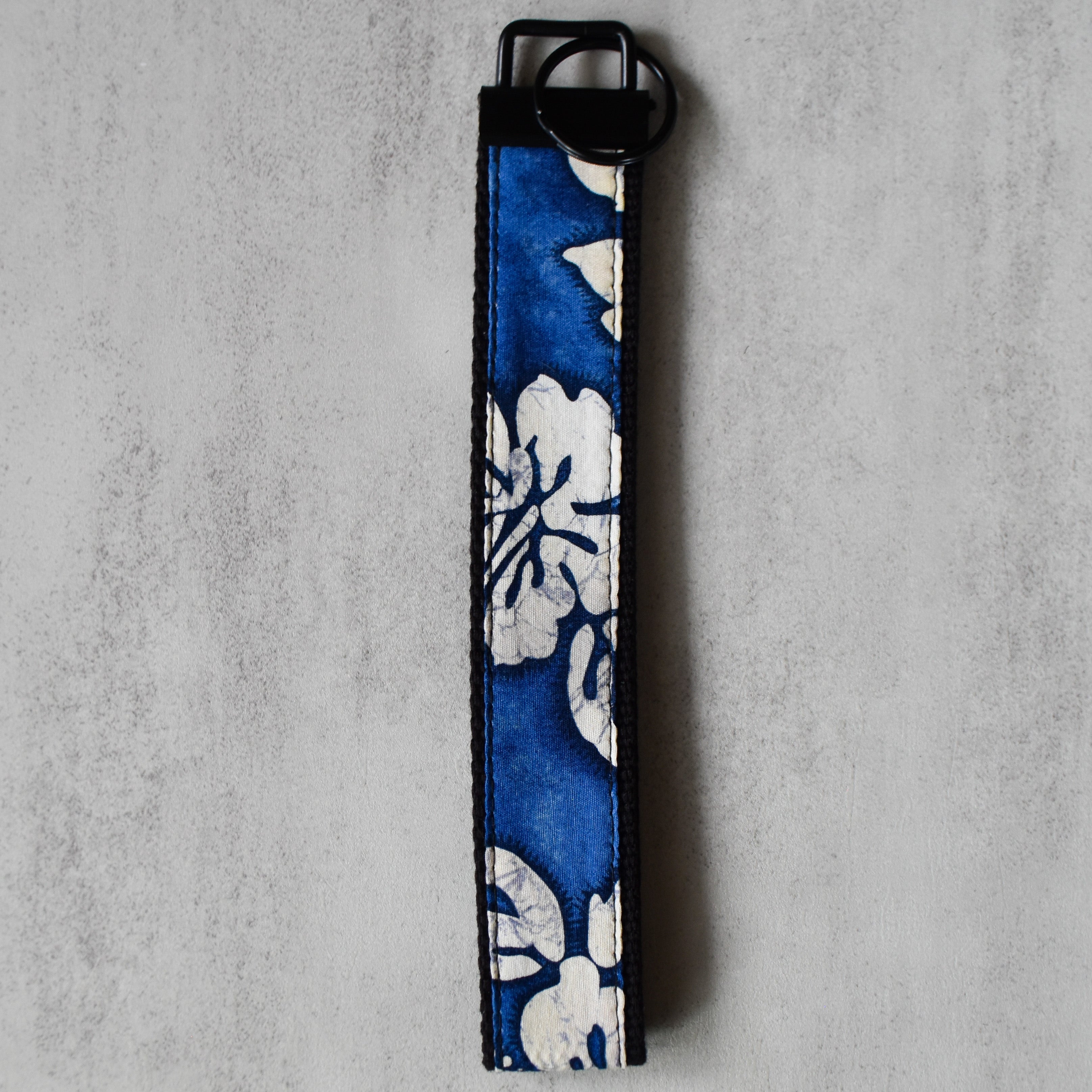 Marbled Hibiscus Key Fobs