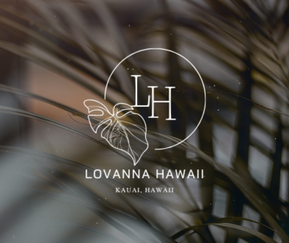 Lovanna Hawaii Initial Resin Keychain | Dried Flower Alphabet Keyring | Real Flowers Y