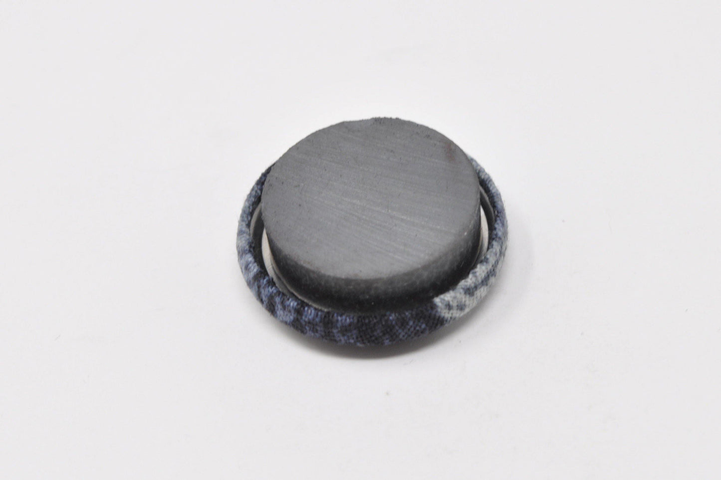 Black Plaid Magnets - Momako Designs